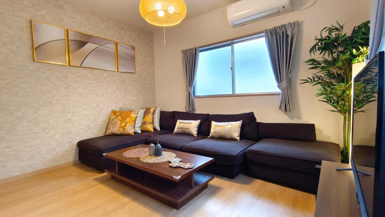 Tsukiyume Kan - House With Parking, 10Mins To Usj, Tennoji, Namba Ōsaka Extérieur photo